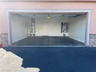 Photo #2: 2450392 Listing 