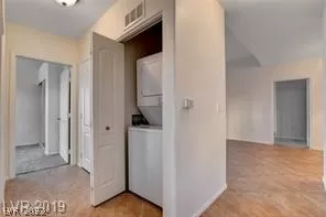 Photo #2: 2450405 Listing 