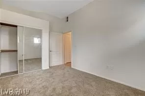 Photo #4: 2450405 Listing 