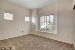 Photo #6: 2450405 Listing 