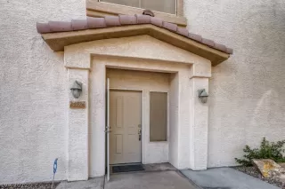 Photo #2: 2450577 Listing 