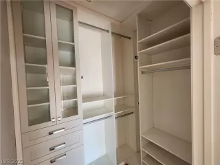 Photo #6: 2450596 Listing 