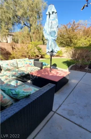 Photo #2: 2450609 Listing