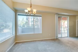 Photo #6: 2450617 Listing 