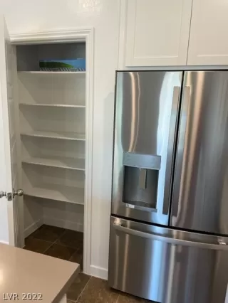 Photo #1: 2450622 Listing 