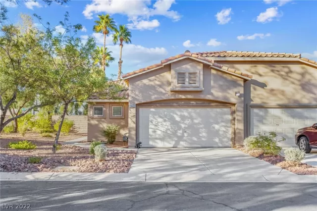 MLS: 2450632 Condo For Sale