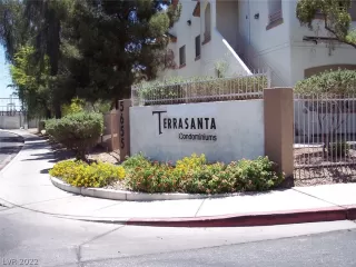 Photo #6: 2450667 Listing