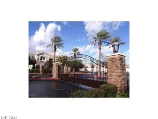 Photo #3: 2450673 Listing 