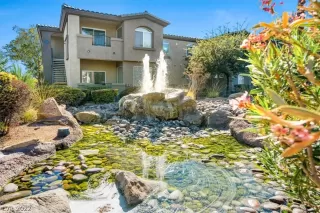 Photo #2: 2450676 Listing 