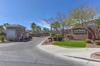 Photo #1: 2450729 Listing 