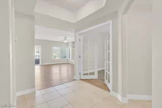 Photo #3: 2450729 Listing 