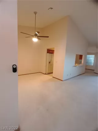 Photo #3: 2450773 Listing 