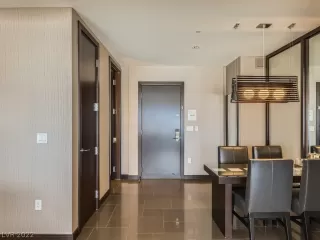 Photo #2: 2450839 Listing