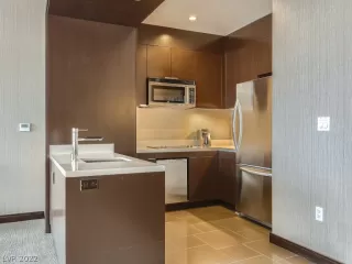 Photo #6: 2450839 Listing