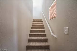 Photo #3: 2450887 Listing 