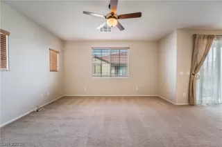 Photo #4: 2450887 Listing 