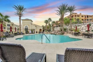 Photo #1: 2450913 Listing 