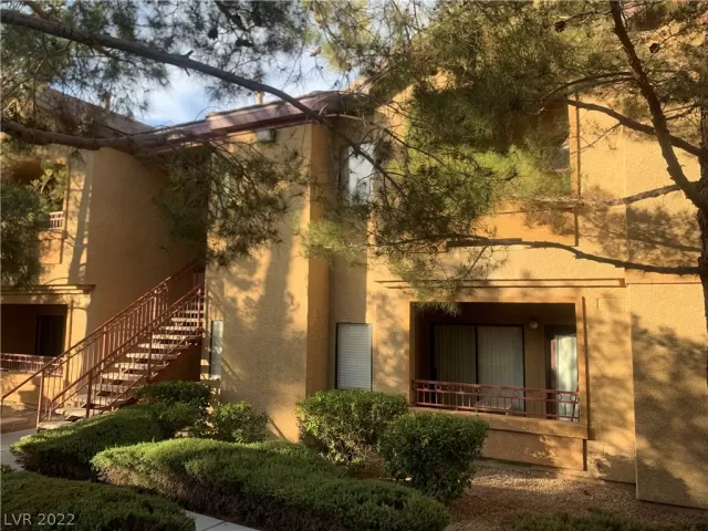 MLS: 2450929 Condo For Sale