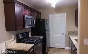 Photo #2: 2450948 Listing 