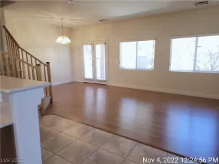 Photo #1: 2450957 Listing 