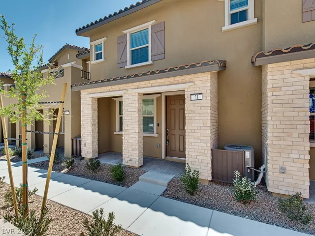 MLS: 2450968 Condo For Sale