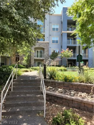 Photo #1: 2451000 Listing