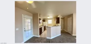 Photo #2: 2451026 Listing