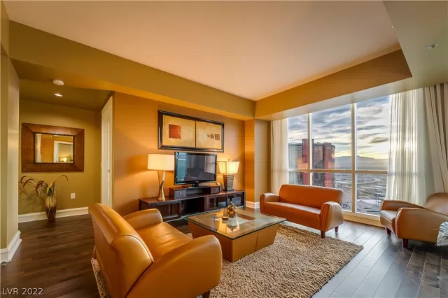 MLS: 2451089 Condo For Sale