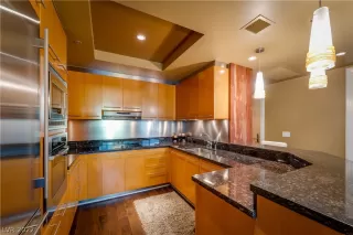 Photo #6: 2451089 Listing