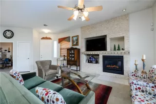 Photo #4: 2451099 Listing 
