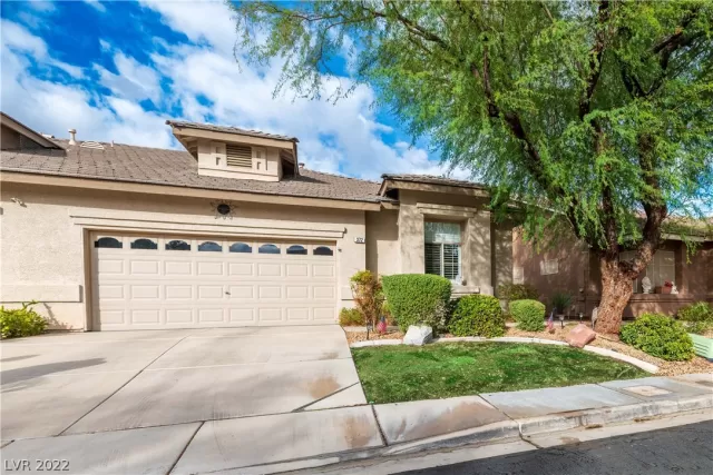 MLS: 2451100 Condo For Sale