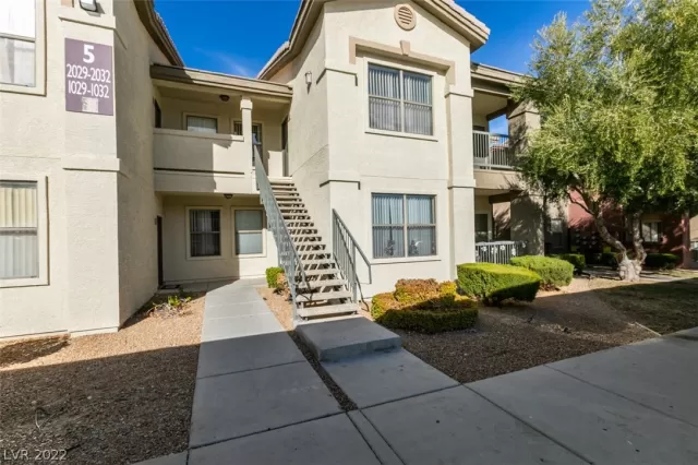 MLS: 2451135 Condo For Sale