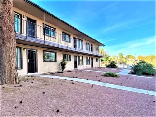 Photo #2: 2451145 Listing 