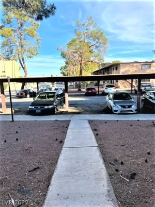 Photo #3: 2451145 Listing 