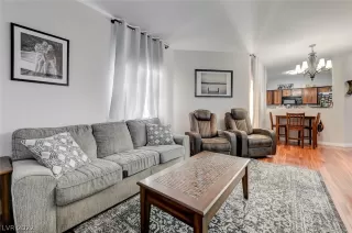 Photo #1: 2451148 Listing