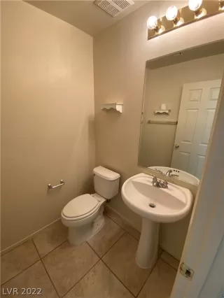 Photo #2: 2451213 Listing 