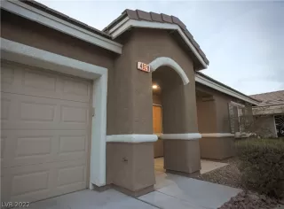 Photo #2: 2451233 Listing 