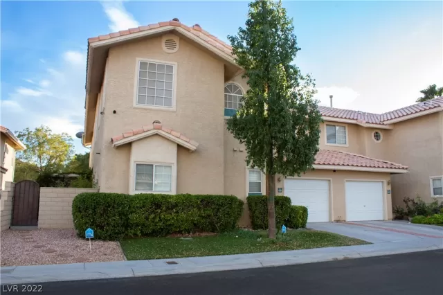 MLS: 2451249 Condo For Sale