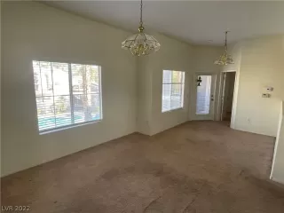 Photo #1: 2451469 Listing 