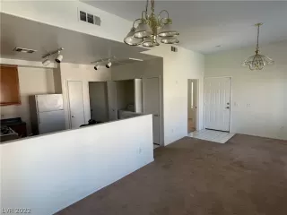 Photo #3: 2451469 Listing 