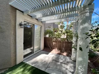 Photo #2: 2451527 Listing 