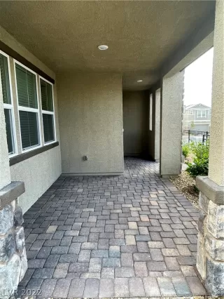 Photo #1: 2451628 Listing 