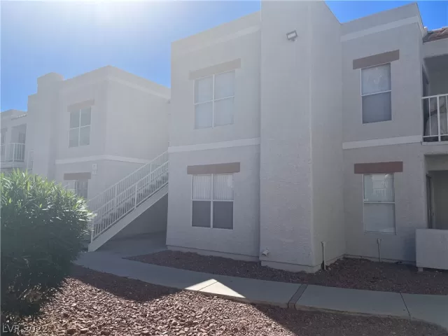 MLS: 2451644 Condo For Sale