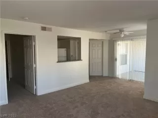 Photo #2: 2451644 Listing