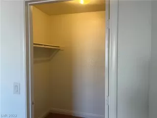 Photo #6: 2451644 Listing