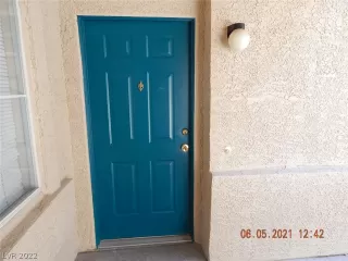 Photo #2: 2451666 Listing 