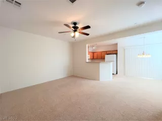 Photo #3: 2451672 Listing 