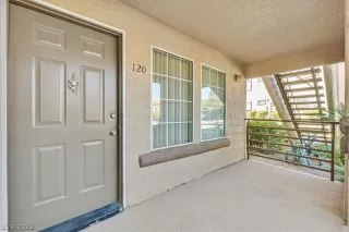 Photo #1: 2451678 Listing 