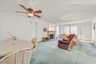 Photo #2: 2451678 Listing 