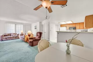 Photo #5: 2451678 Listing 